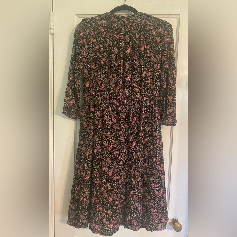 Old Navy Dress Womens Large Black Floral Stretch Waist Bell Sleeve cottagecore - Picture 3 of 10